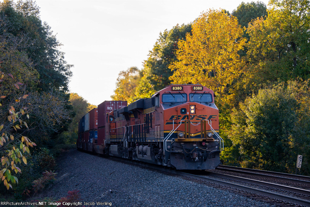 BNSF 8380